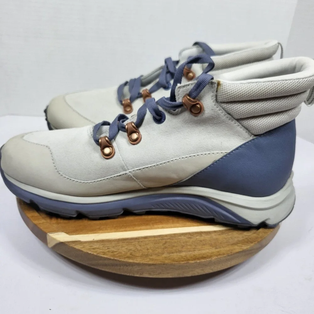 The North Face Women's Raedonda‎ Boot Sneaker Hiking Vibram Grey Blue Size 9